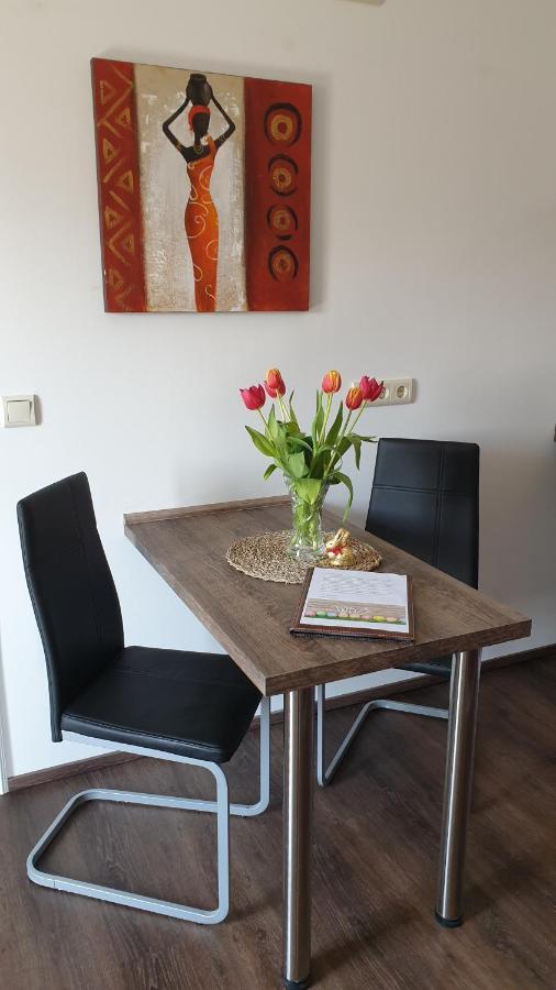 Seensucht & Urlaubstraeume, Ferienwohnung "Seerose" Grossraeschen Zewnętrze zdjęcie